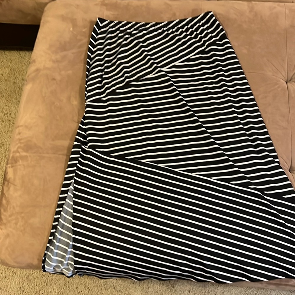 Notations Skirt